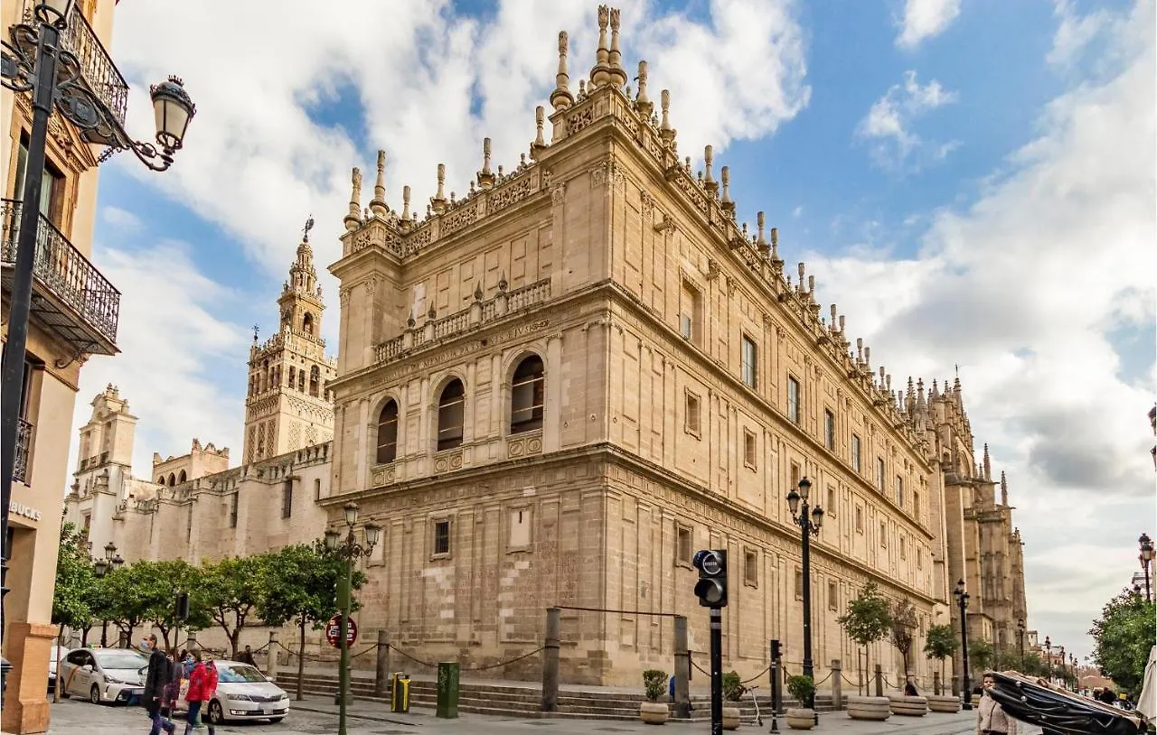 Stunning Apartment In Sevilla With Wifi Seville