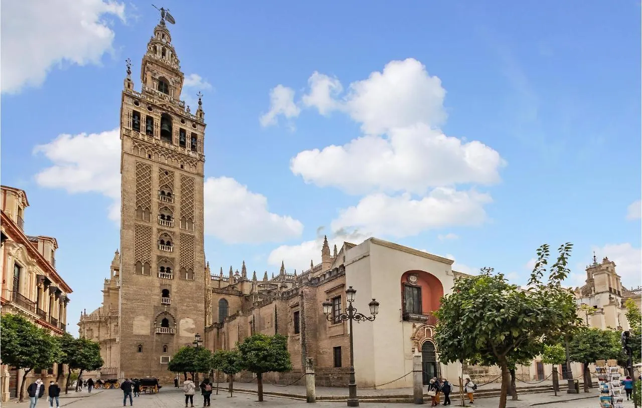 Stunning Apartment In Sevilla With Wifi