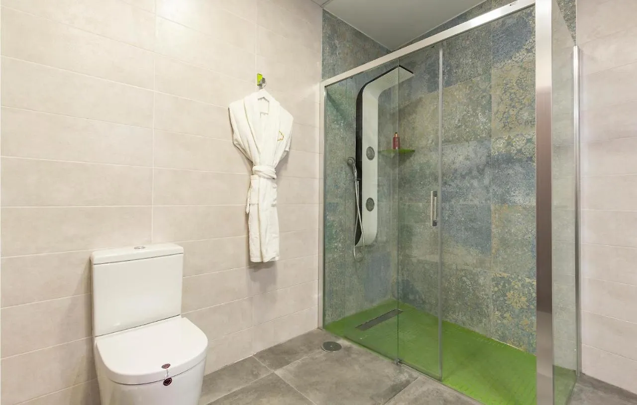 Stunning Apartment In Sevilla With Wifi Spain
